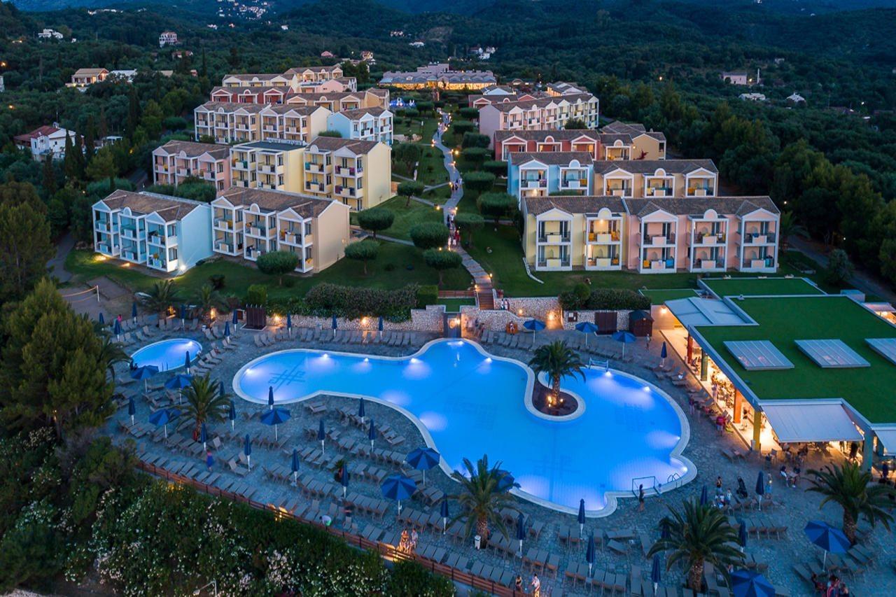 Mareblue Beach Agios Spyridon  ภายนอก รูปภาพ